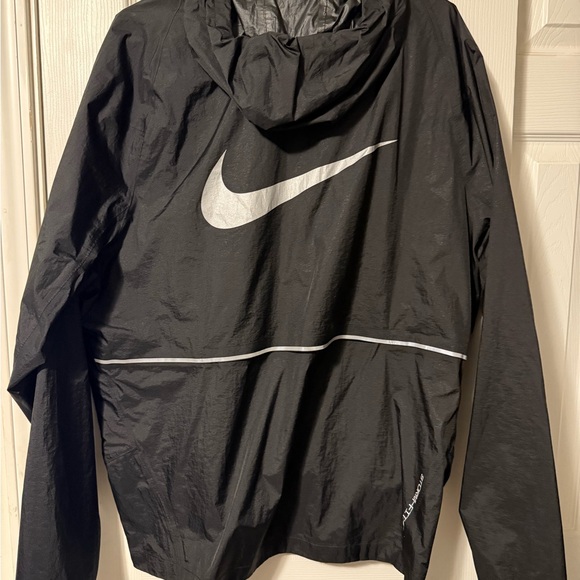 $275 Nike Men’s XL Storm-FIT ADV Running Jacket Black New with Tags - Picture 3 of 5